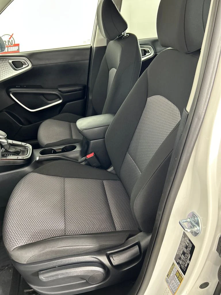 Used 2025 White Kia LX image 12