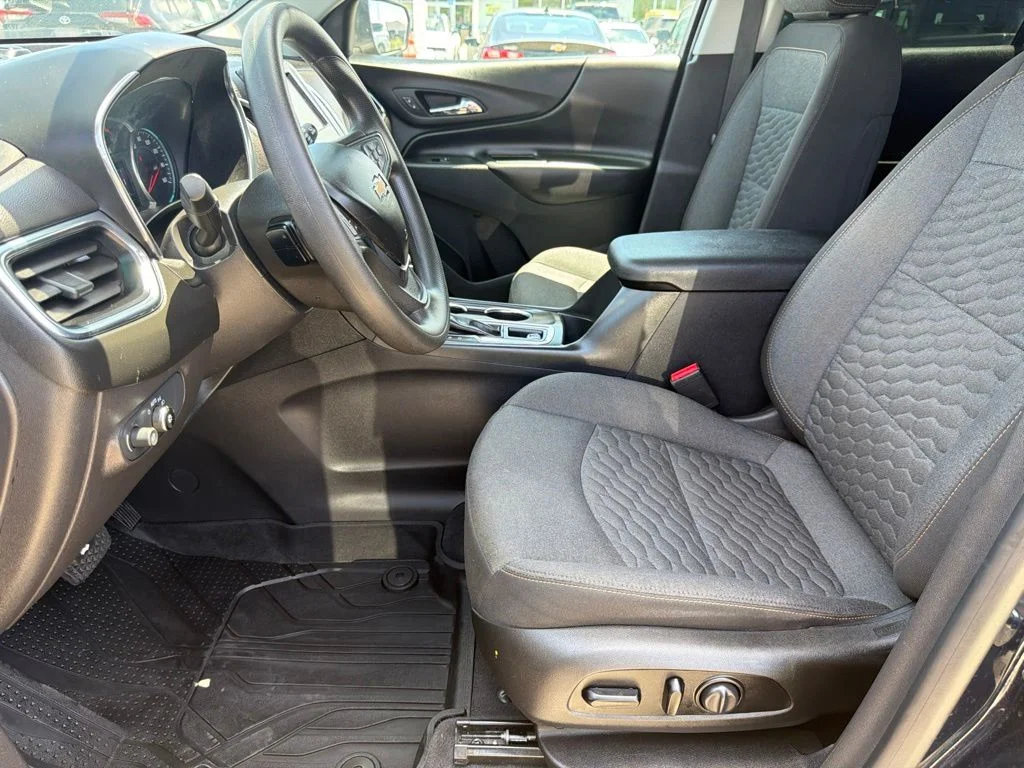 Used 2021 Blue Chevrolet LT image 20