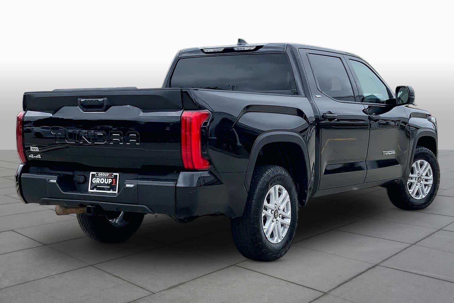 Used 2025 Midnight Black Metallic Toyota SR5 image 13