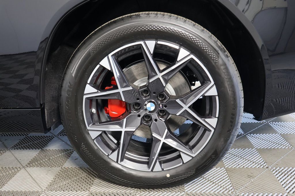 New 2026 Black Sapphire Metallic BMW 30 xDrive image 10