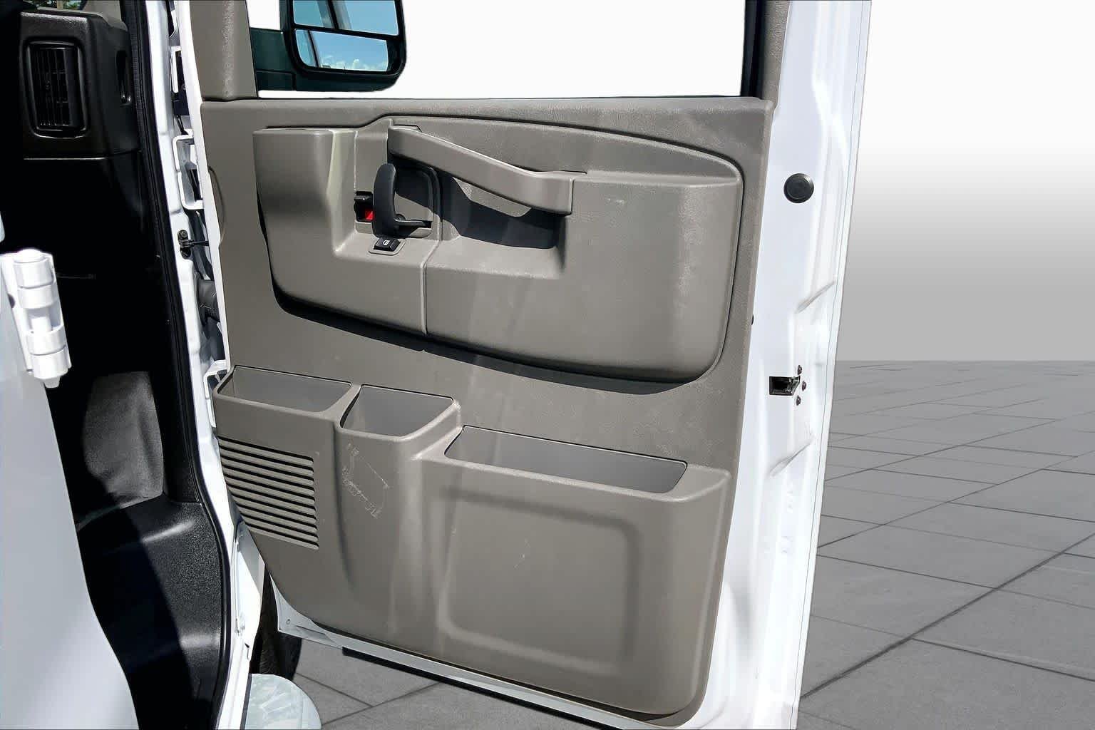 Certified Used 2024 Summit White Chevrolet WT image 19