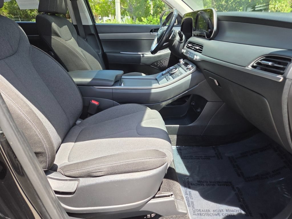 Used 2021 Becketts Black Hyundai SEL image 15