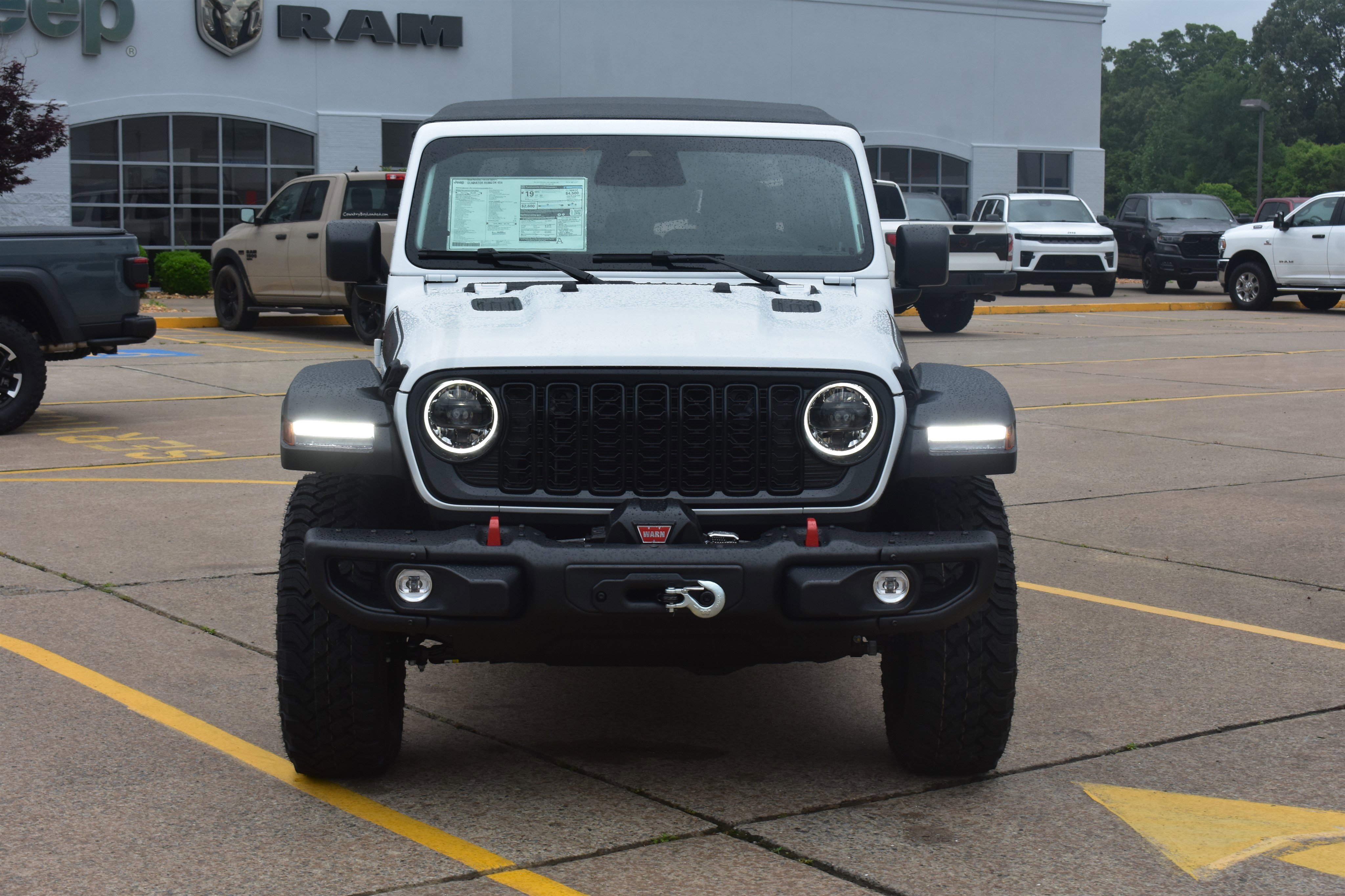New 2026 Bright White Clear-Coat Exterior Paint Jeep Shadow Ops image 2