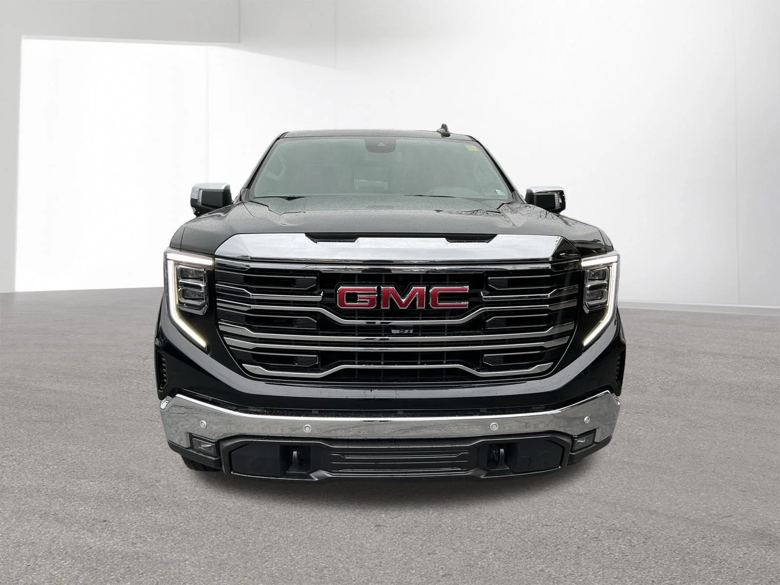 2026 GMC Sierra 1500 SLT - Photo 8