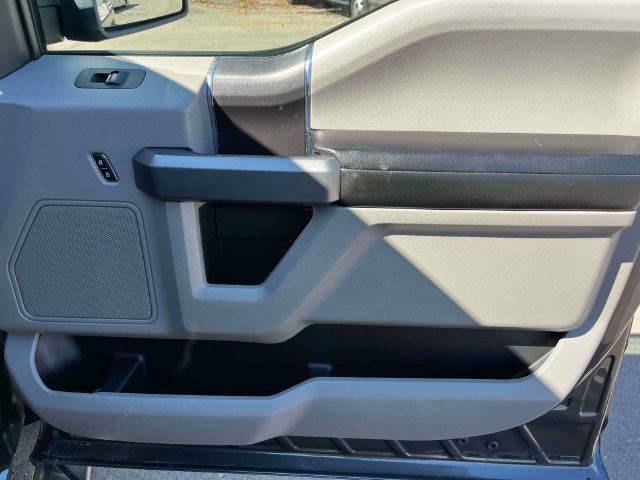 Certified Used 2018 Gray Ford XLT image 21