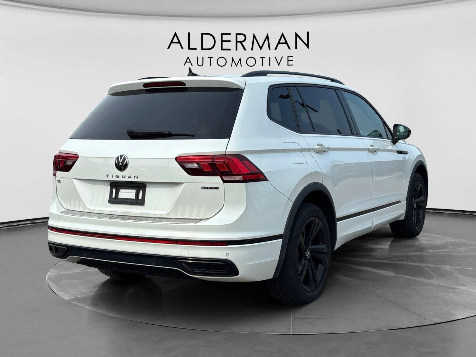 Used 2023 Opal White Pearl Volkswagen SE R-Line Black image 5