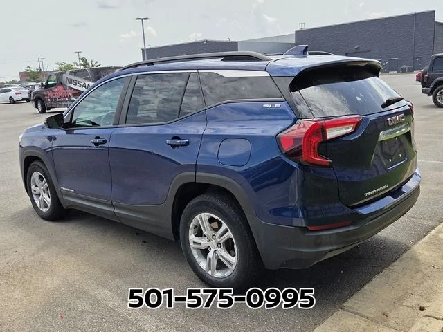 Used 2022 Blue GMC SLE image 3