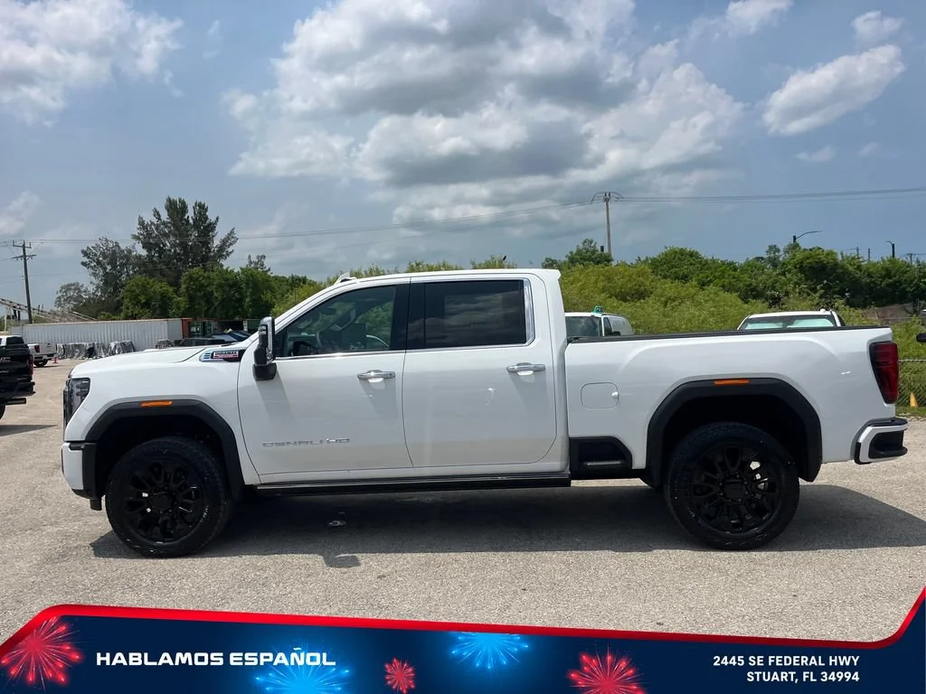 New 2026 Summit White GMC Denali image 4