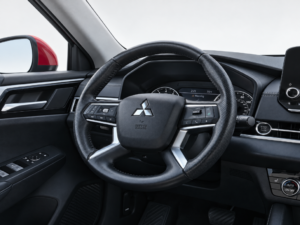 Used 2024 Red Mitsubishi SE image 36