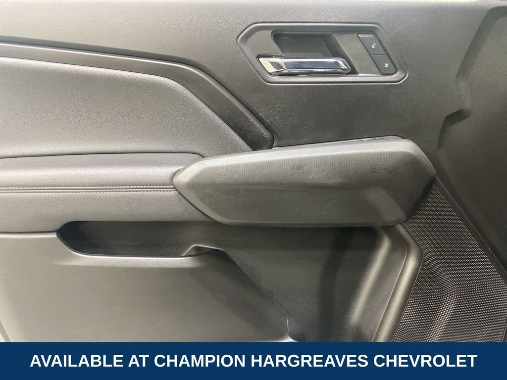 Used 2023 Sterling Metallic GMC Elevation image 30