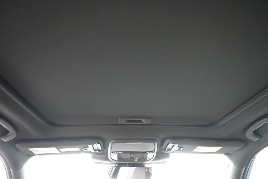 Used 2026 Blue Pearl Subaru Premium image 17