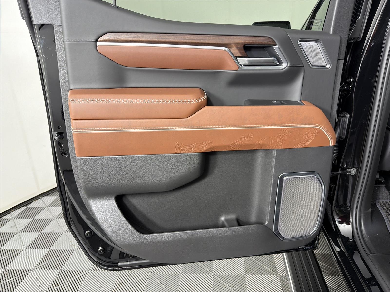 New 2026 Onyx Black GMC Denali Ultimate image 20