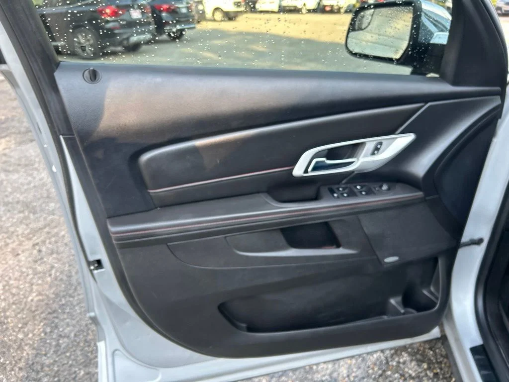 Used 2012 Silver GMC SLT-2 image 16