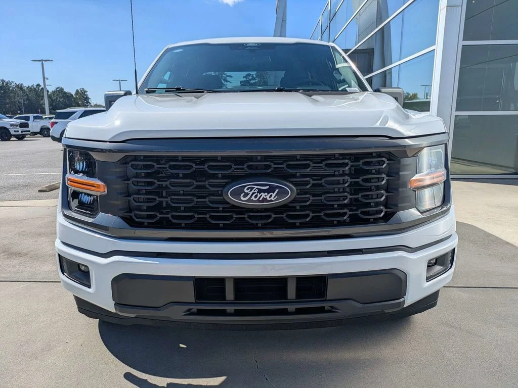 New 2026 Oxford White Ford STX image 9
