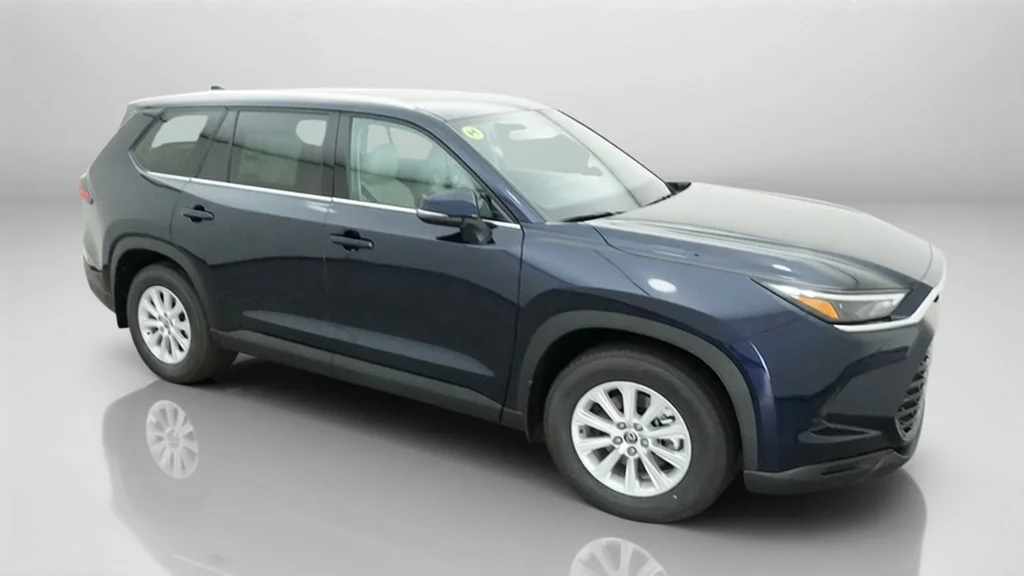 New 2026 Blueprint Toyota Hybrid XLE image 6