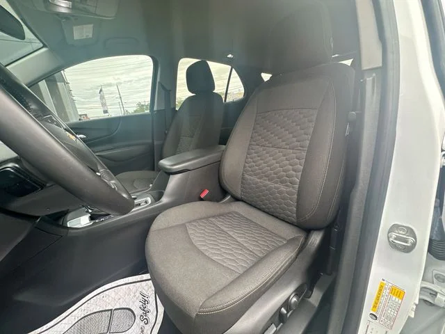 Used 2021 White Chevrolet LT image 13
