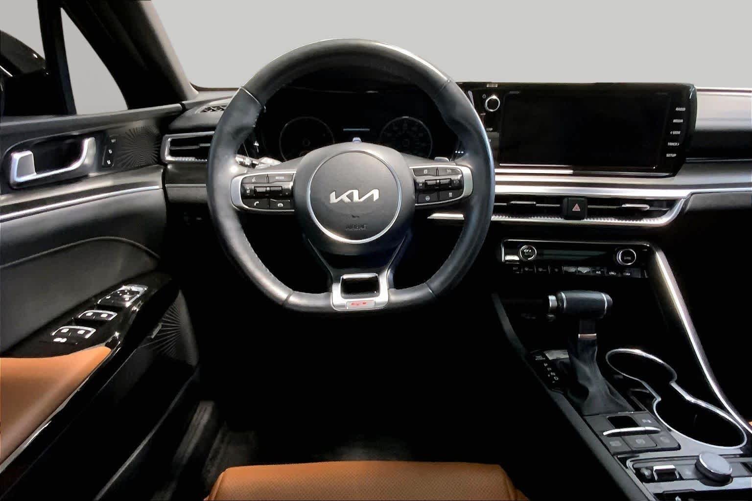 Used 2022 Ebony Black Kia GT image 5