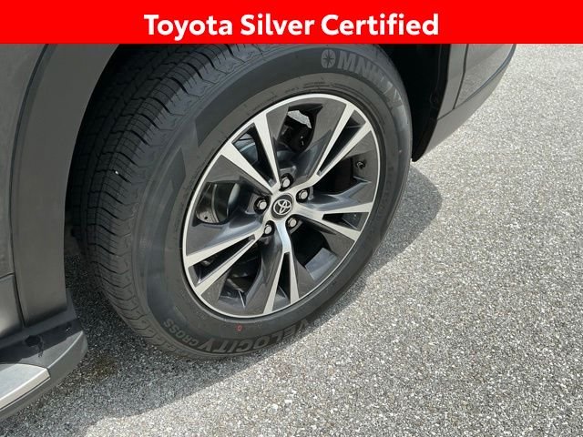 Used 2019 Black Toyota LE Plus image 59