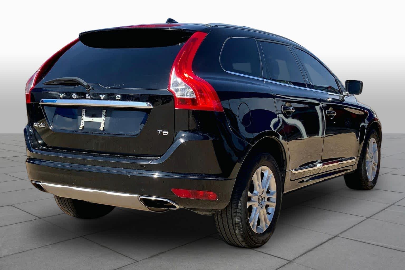 Used 2016 Black Stone Volvo T5 Drive-E Premier image 11