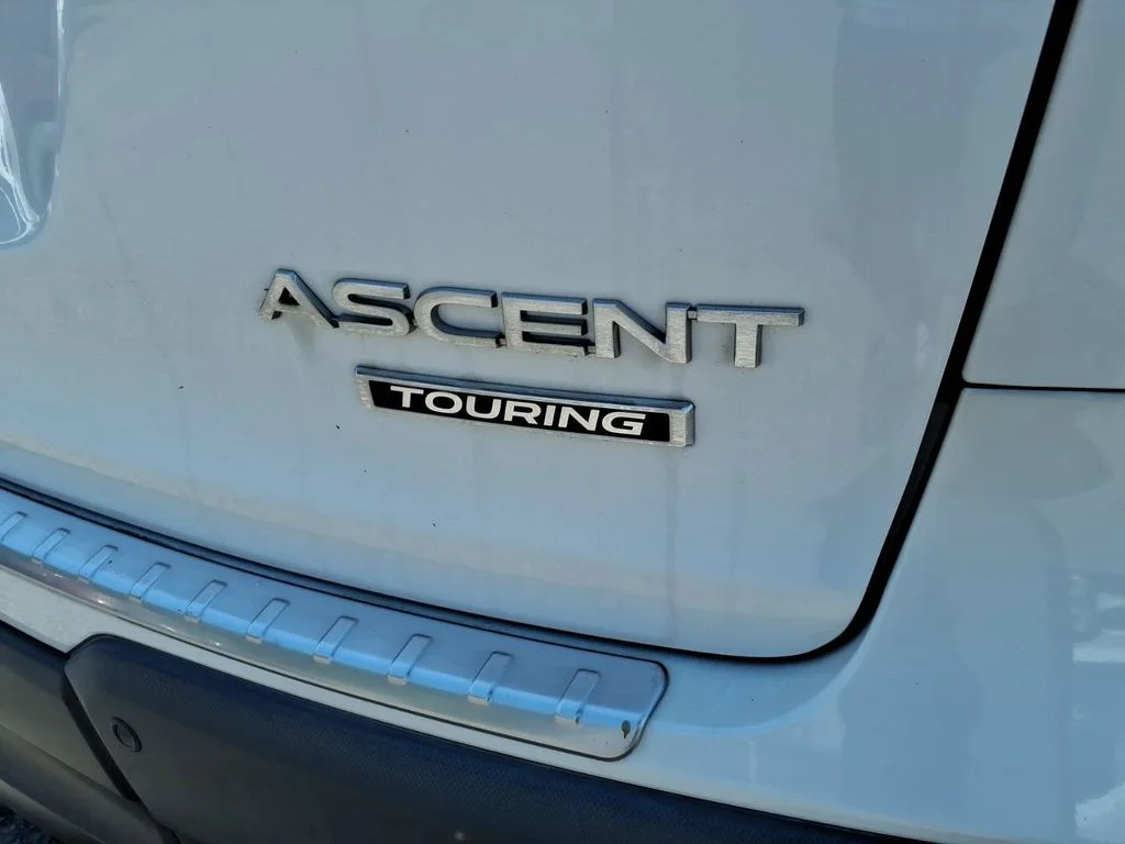 Used 2019 White Subaru Touring image 27