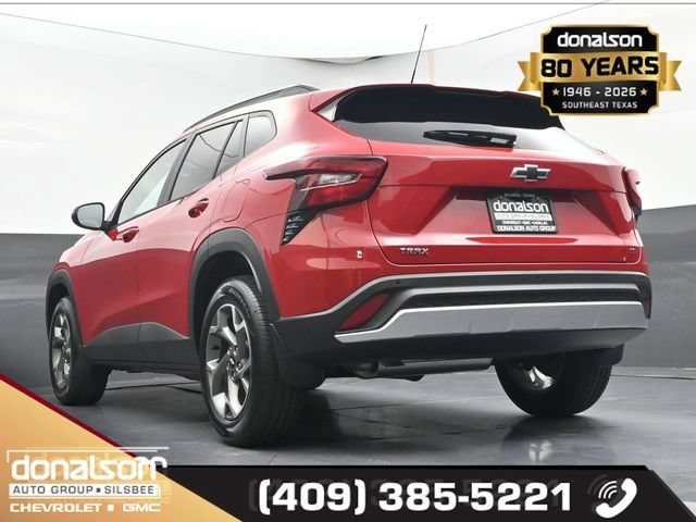 2026 Chevrolet Trax LT - Photo 17
