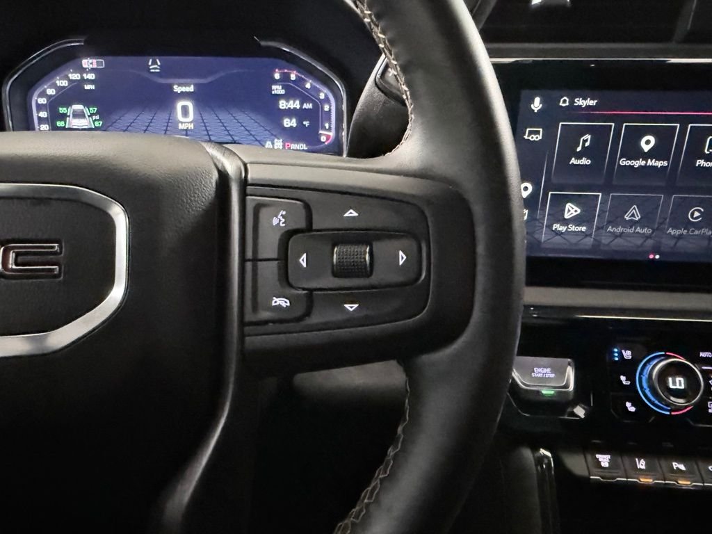 Used 2024 White GMC AT4 image 33