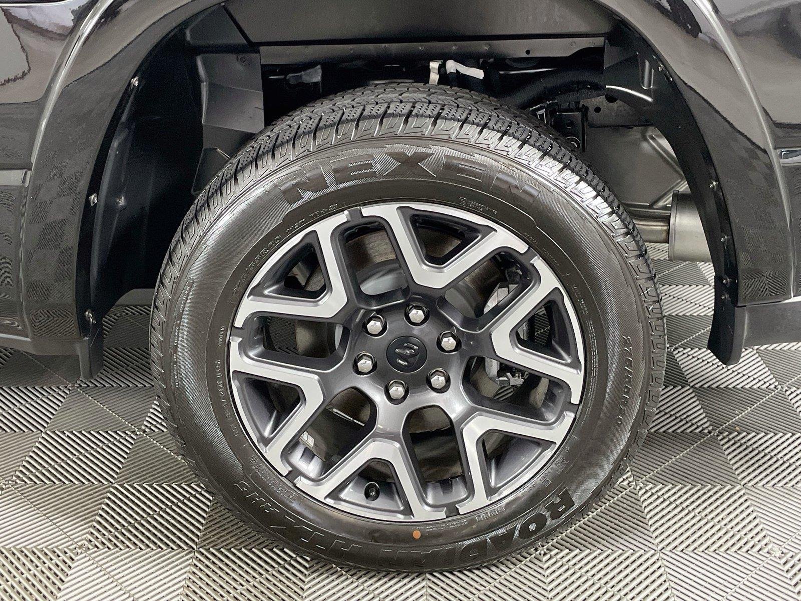 Used 2026 Diamond Black Crystal Pearlcoat Ram Laramie image 34