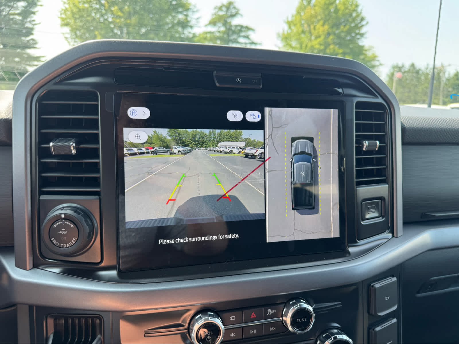 New 2026 Avalanche Ford XLT image 22