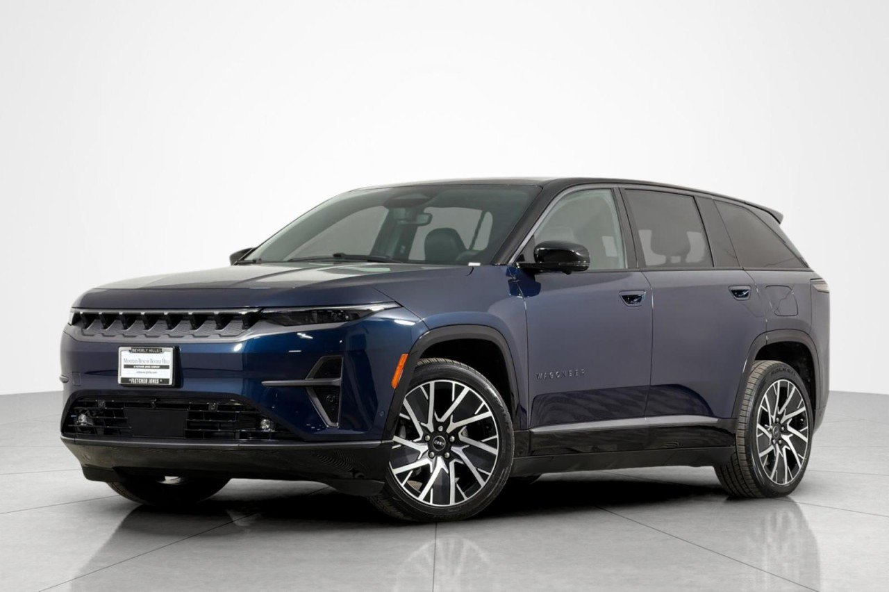 2025 Jeep Wagoneer S