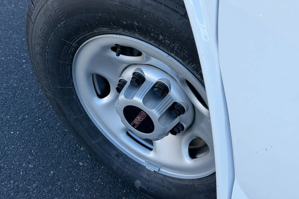 New 2026 Summit White GMC Work Van image 8