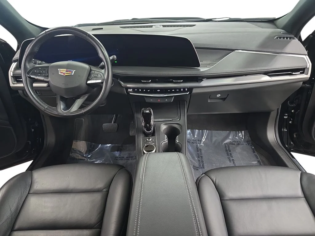 Used 2025 Black Cadillac Premium Luxury image 9