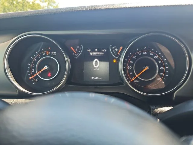Used 2020 Silver Jeep Sport image 17