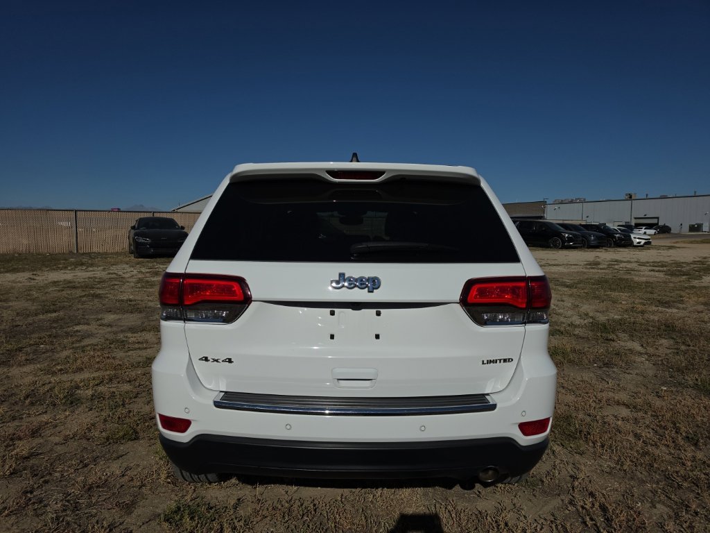 Used 2021 White Jeep Limited image 4