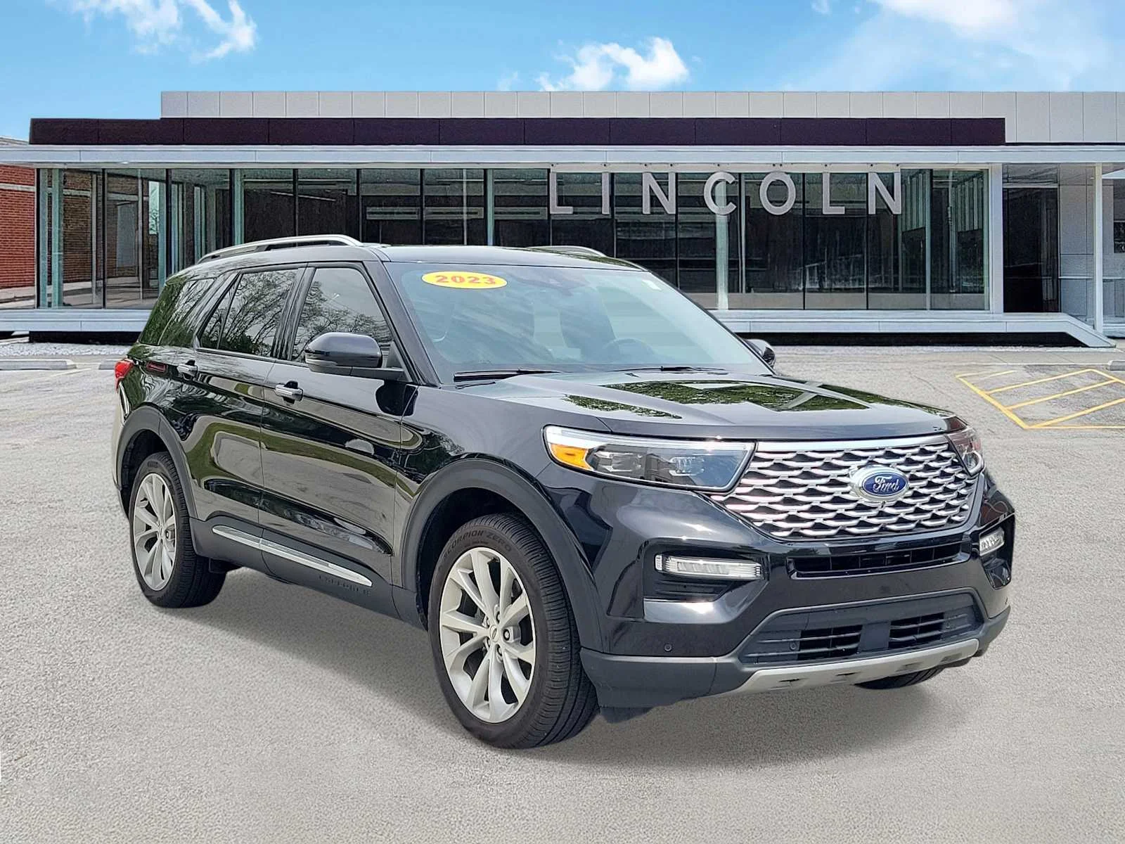 Used 2023 Black Ford Platinum image 2