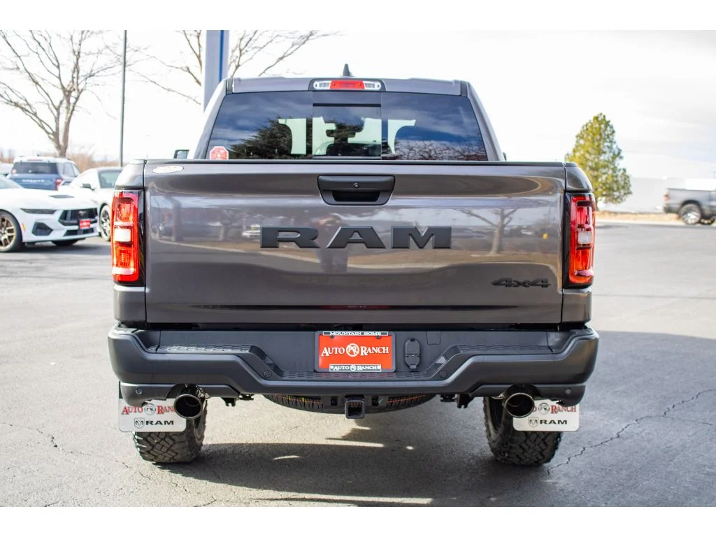 2026 RAM 1500 Warlock - Photo 6