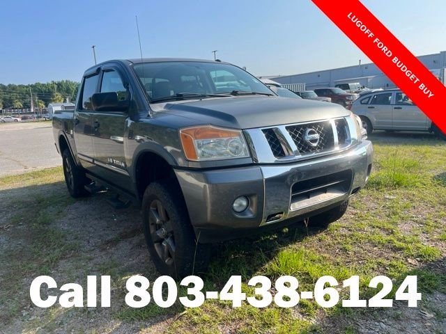 Used 2015 Gray Nissan SV image 1