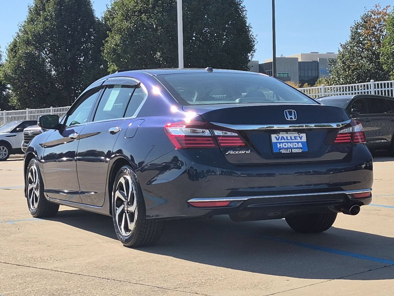 Certified Used 2016 Obsidian Blue Pearl Honda EX-L Sedan image 9