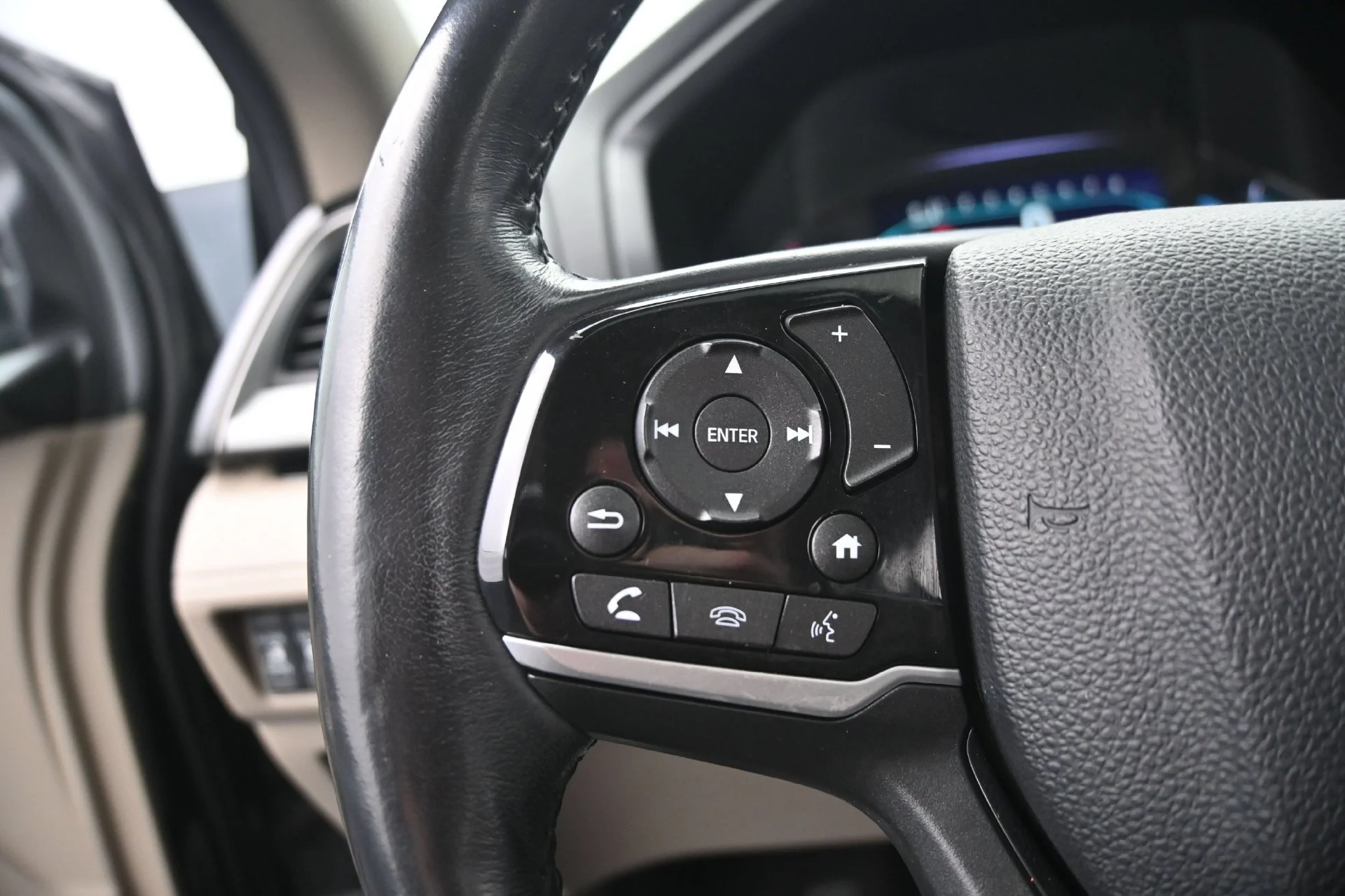 Used 2019 Gray Honda Elite Auto image 26