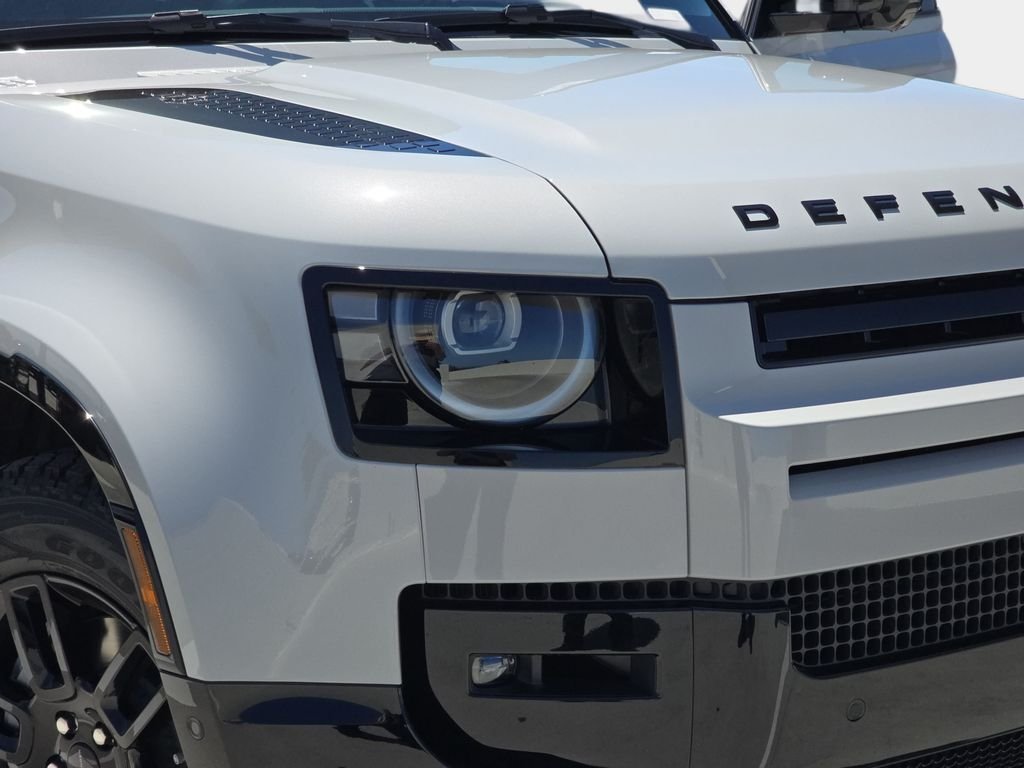 New 2026 Borasco Grey LAND ROVER X-Dynamic SE image 33