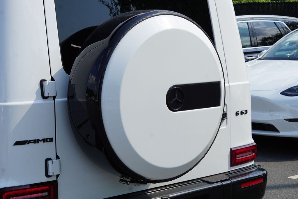 Used 2026 MANUFAKTUR Moonlight White Magno Mercedes-Benz G 63 AMG® image 10