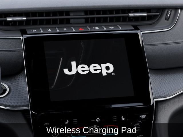New 2026 Silver Zynith Exterior Paint Jeep Laredo image 21