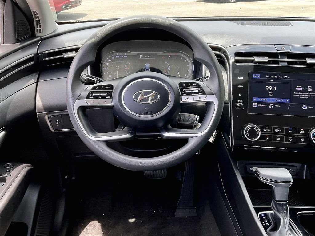 Used 2023 Silver Hyundai SE image 17