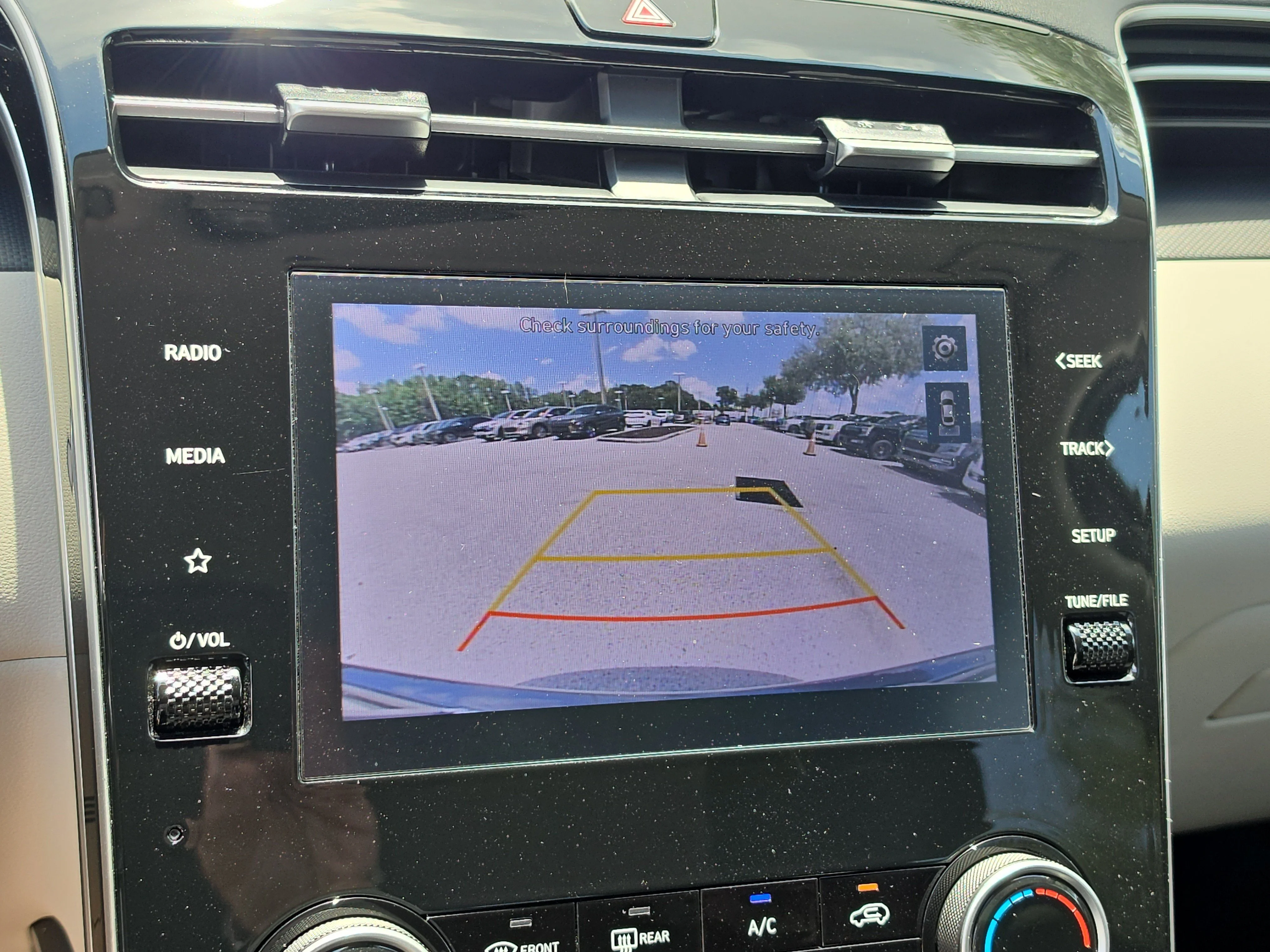 Used 2023 Portofino Gray Hyundai SEL image 24