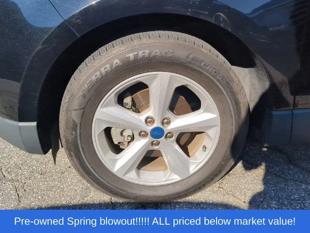 Used 2020 Black Ford SE image 8