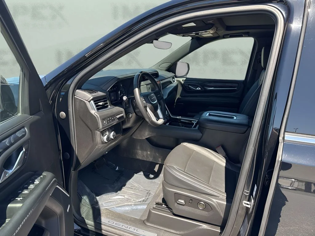 Used 2021 Black GMC Denali image 9