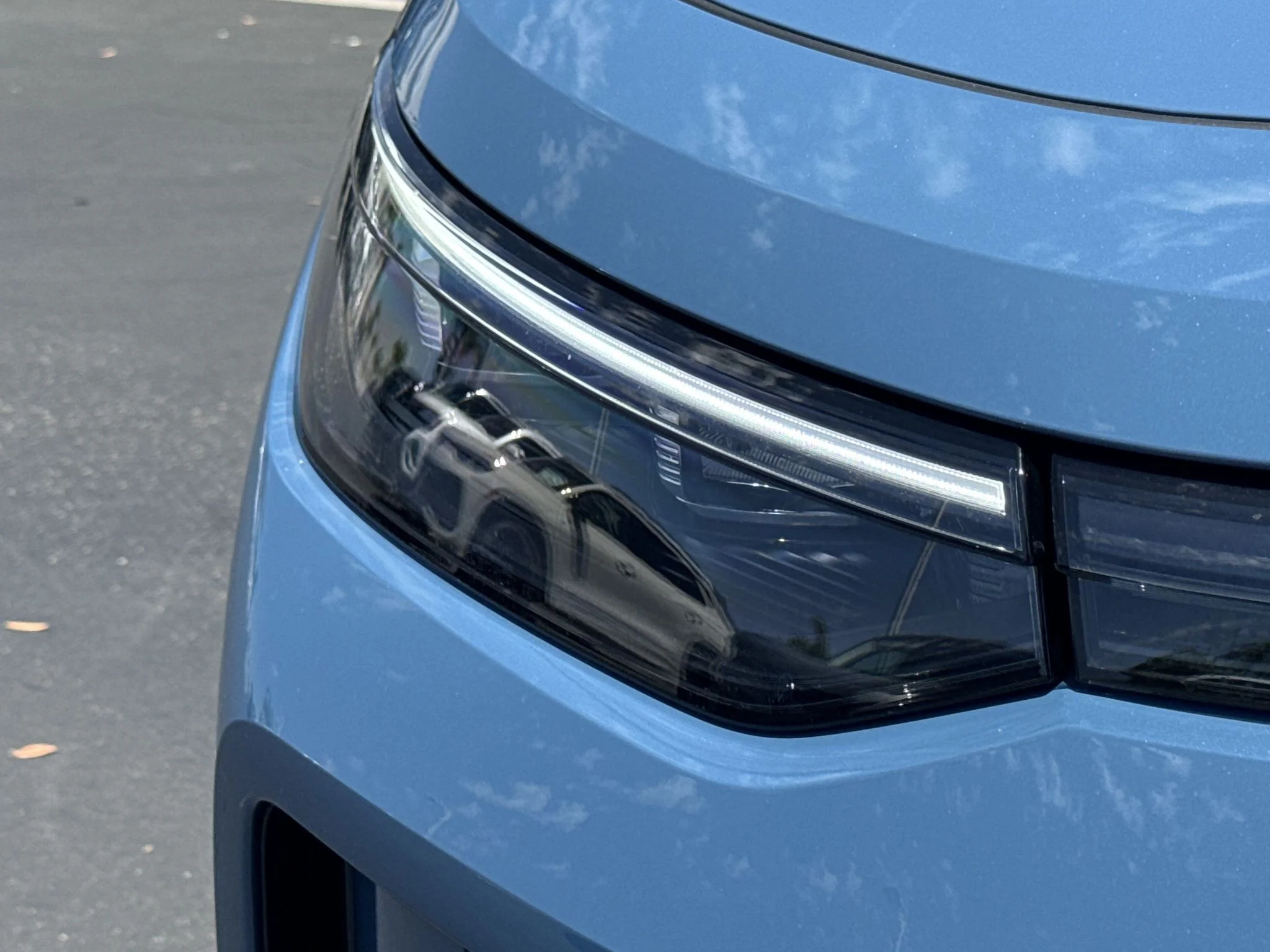 New 2026 Monterey Blue Pearl Volkswagen SE image 10