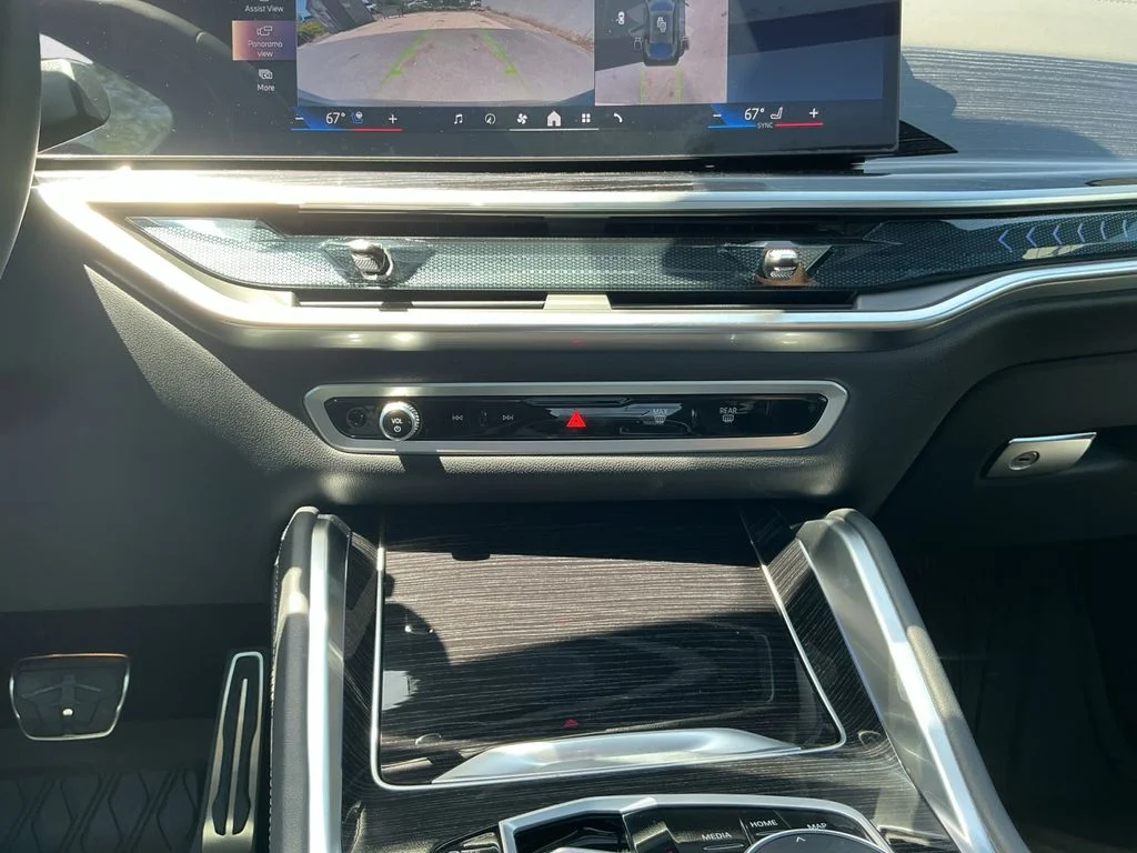 New 2026 Gray BMW xDrive40i image 15