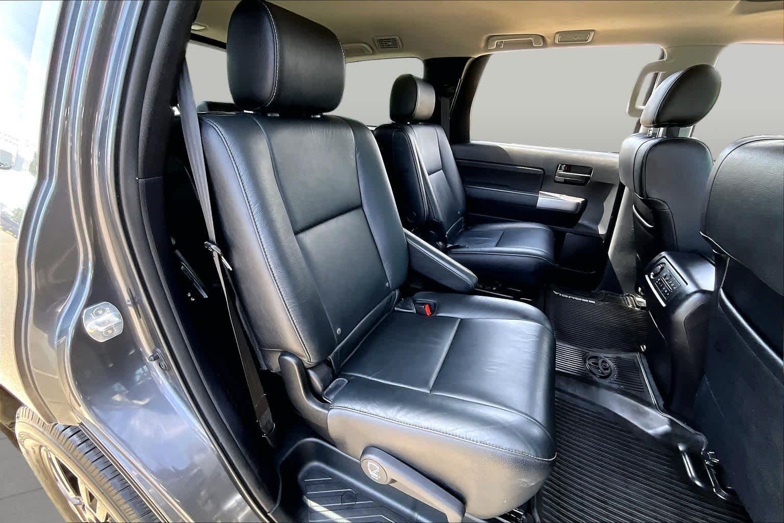Used 2018 Magnetic Gray Metallic Toyota TRD Sport image 19