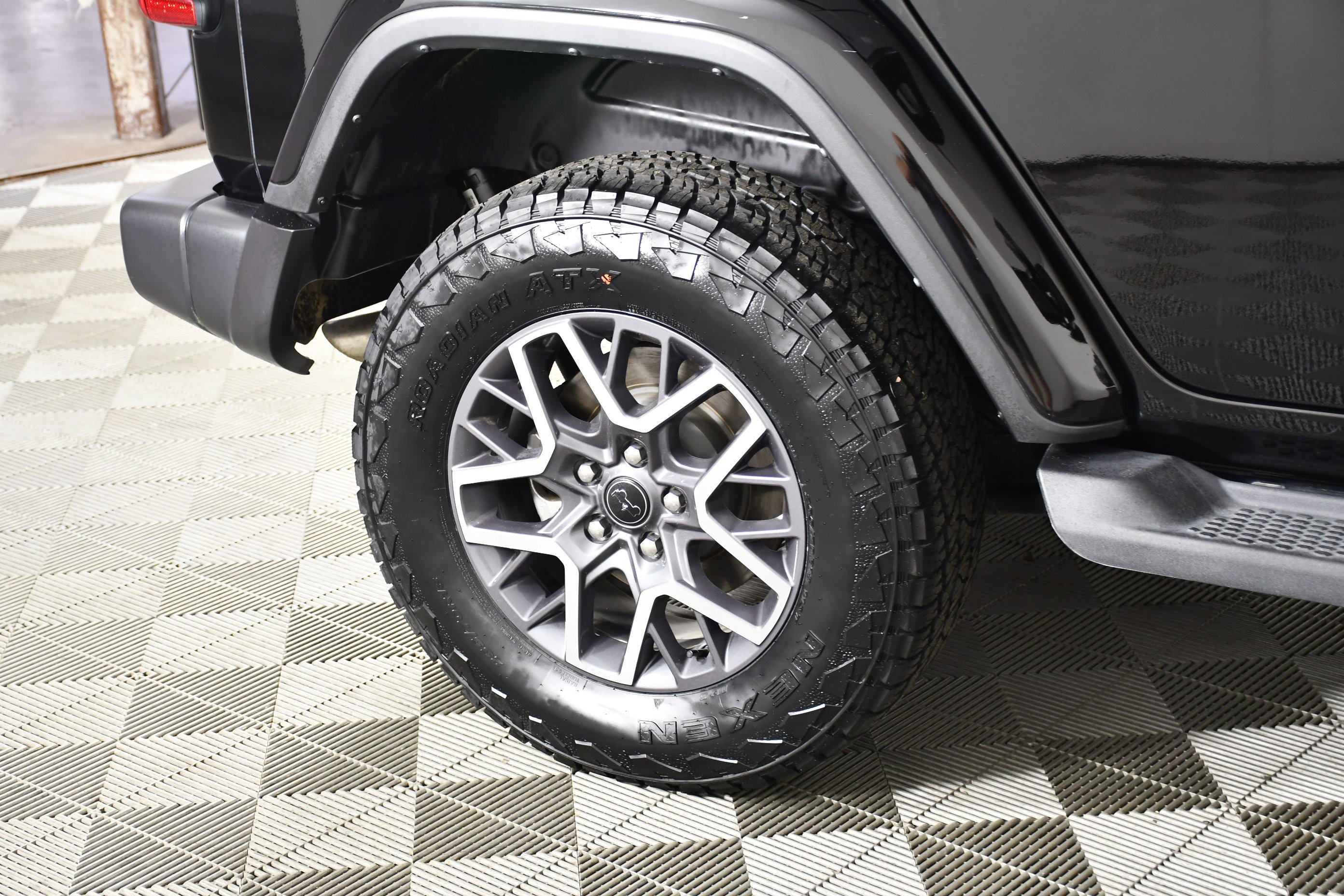 Used 2024 Black Clearcoat Jeep Sahara image 54