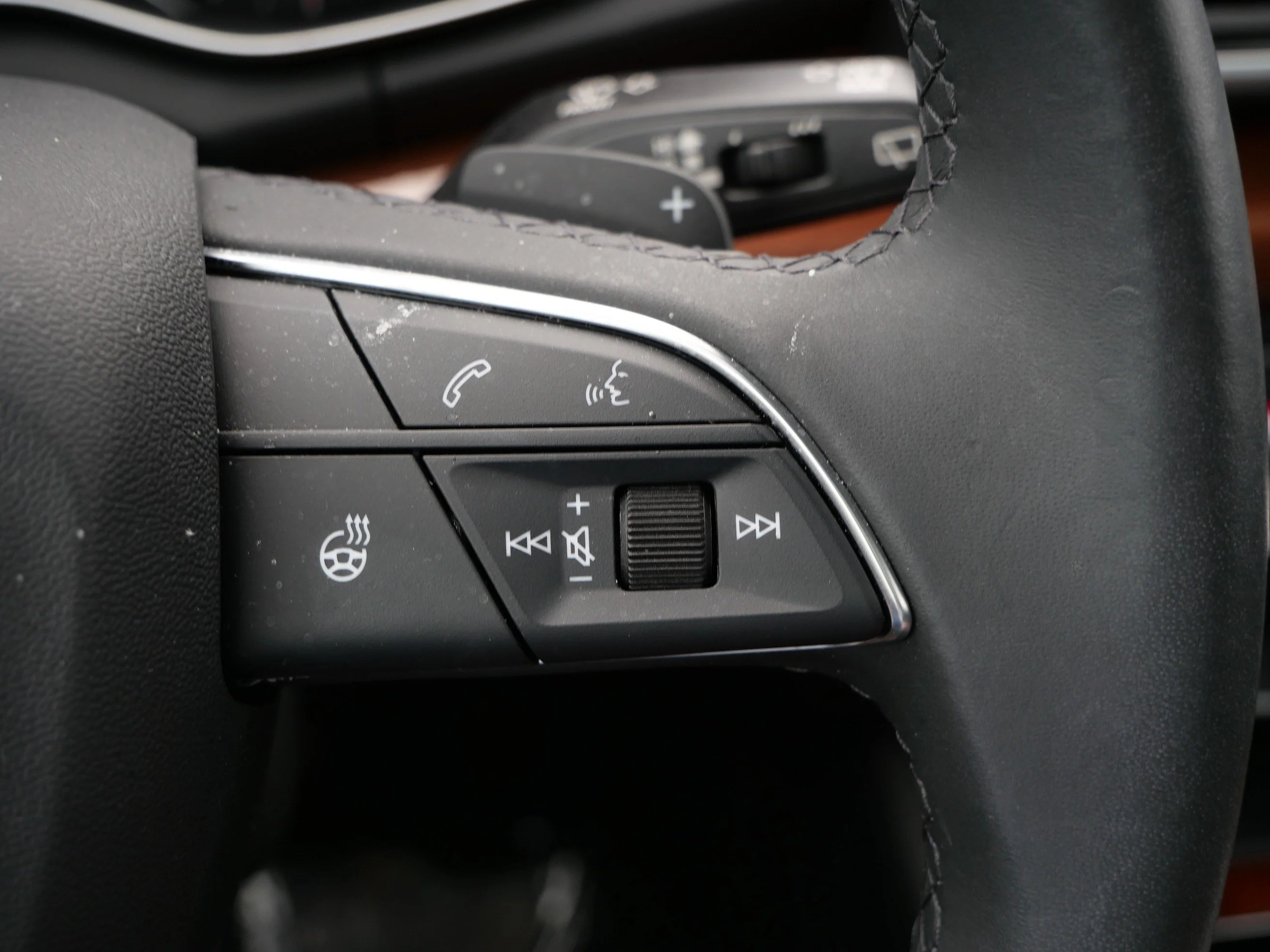 Used 2023 Mythos Black Metallic Audi S line Premium image 29